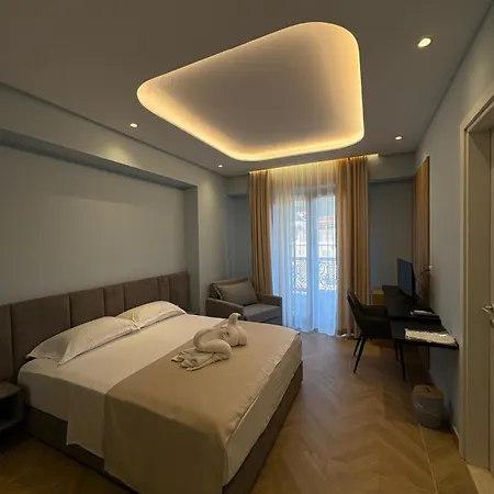 Hotel Ferdinand Himarë