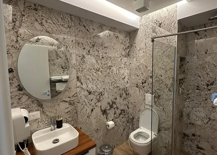 Ferdinand Отель 4*