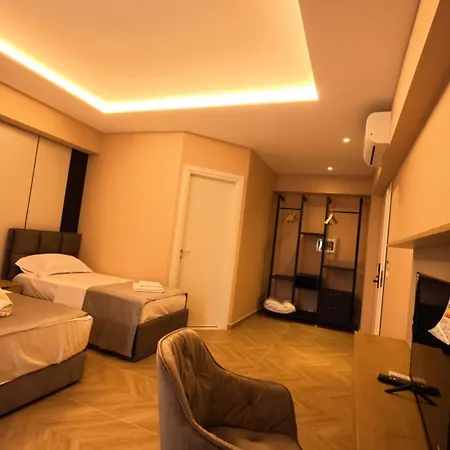 Ferdinand Hotel Himare