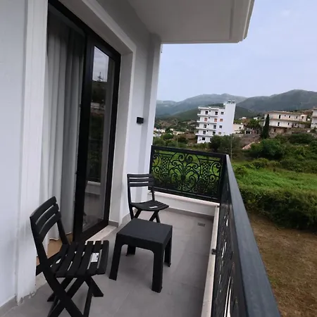 Ferdinand Hotel Himare