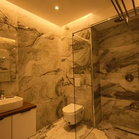 Ferdinand 4* Χειμάρρα